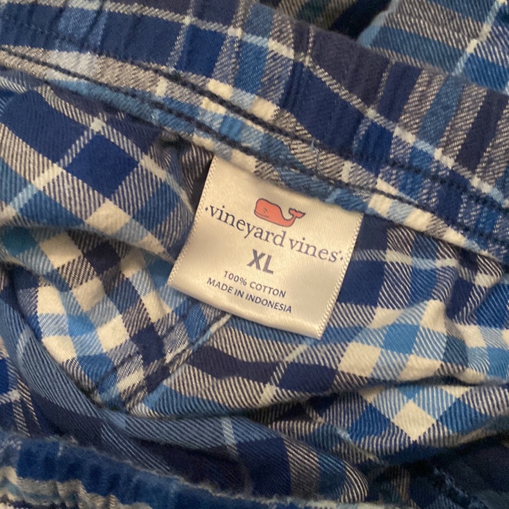 Vineyard Vines pajama pants XL - Picture 3 of 3